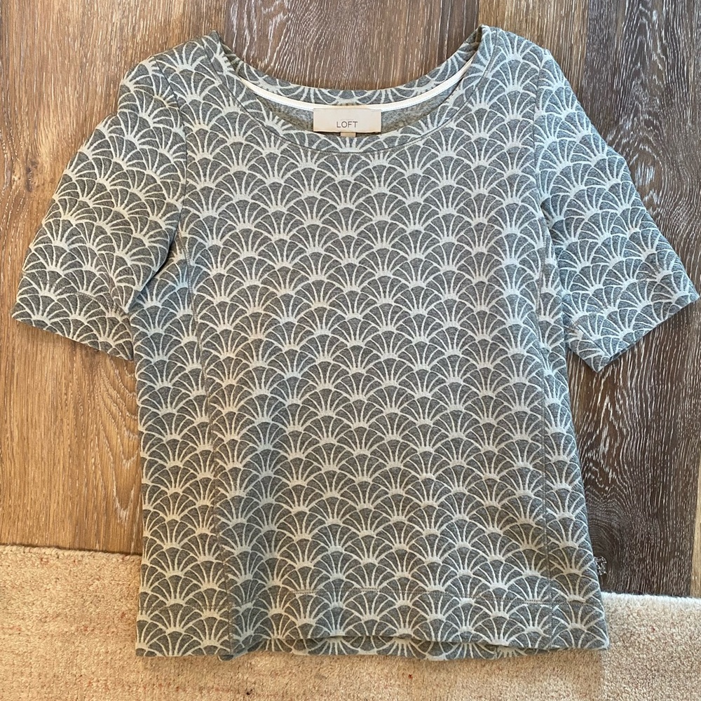 Grey Patterned LOFT Top